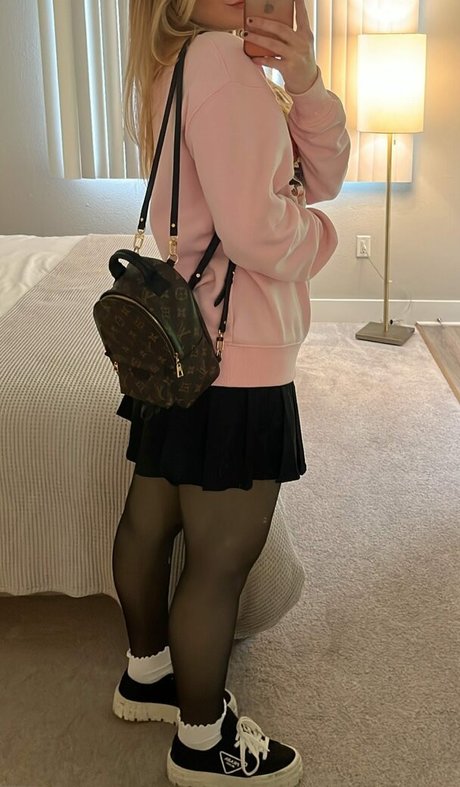 Showliana star du porno en haute qualité des photos