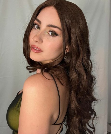 Palmbee mannequin image