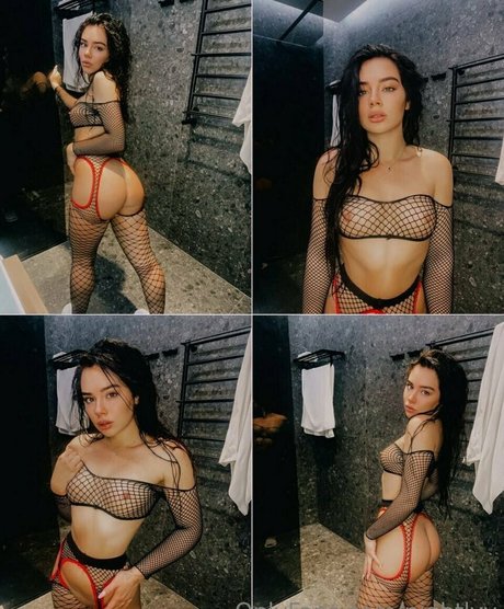 sexe en bikini uniquementfans érotique exclusif photos