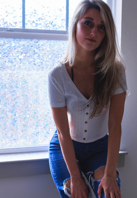 BlackFoxLingerie nus de stars du porno image