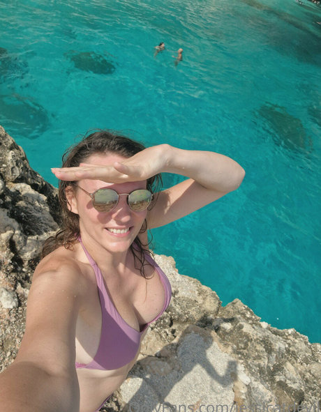 fans de grandes filles uniquement nu pornographique photos