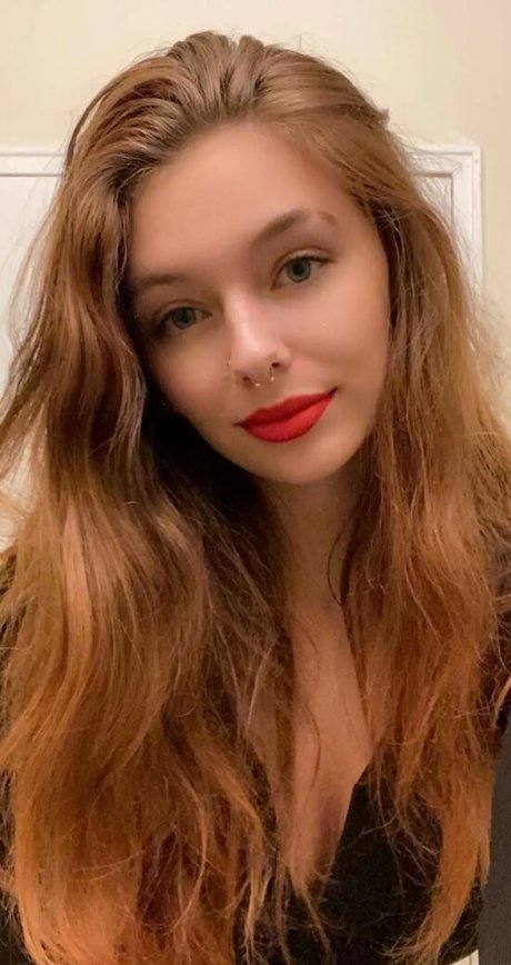 lydialoverenae sexe de star du porno des photos