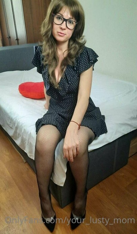 Your lusty mom modèle de haute qualité galerie