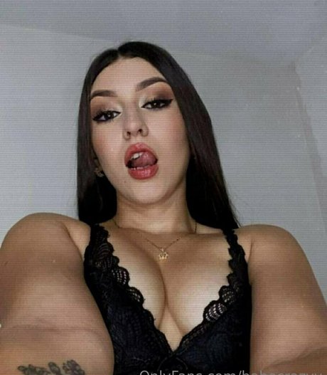 blonde aux gros seins onlyfans beau haut collection