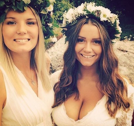 Alma Tandrup modèle nu img