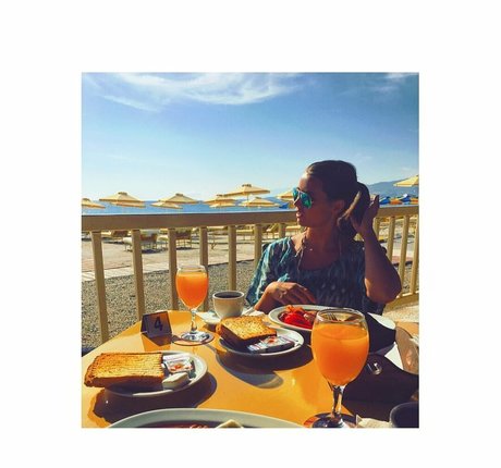 Alma Tandrup étoile érotique galeries