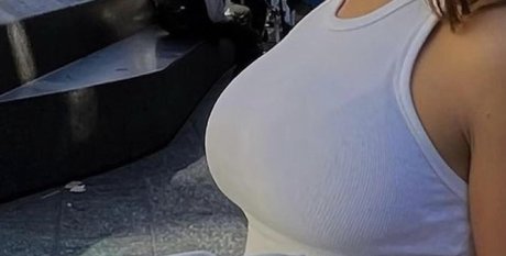 Rosie Bentham art star du porno archive