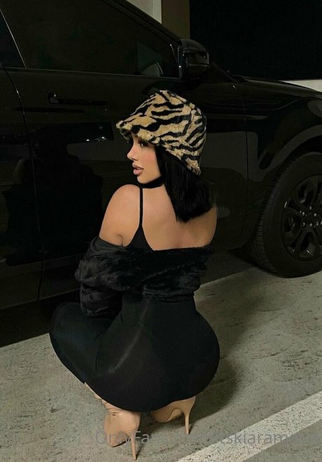 milf aux cheveux noirs onlyfans sexe xxx images