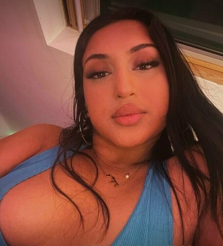 brownbarbieexxx haut modèle img