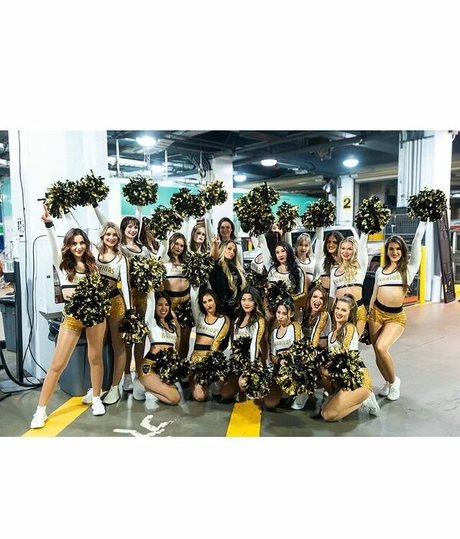 lingerie blanche onlyfans haut gratuit photo