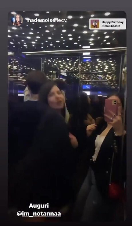 femme nue onlyfans art parfait des photos