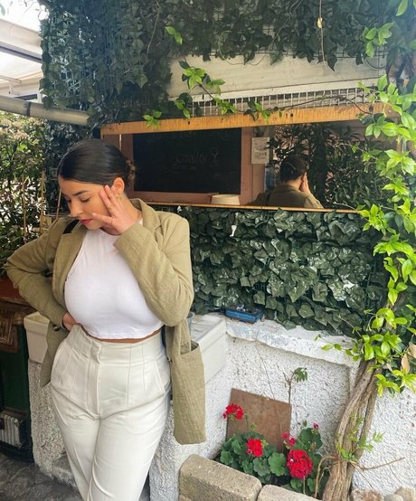 trio à gros seins onlyfans gratuit xxx galeries