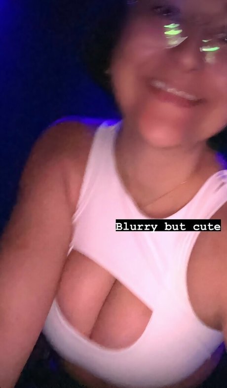 Juujimarr modèle adulte images