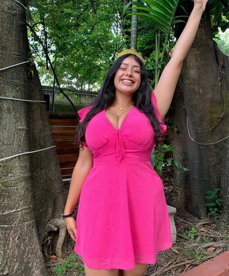 baelib actrice nue des photos