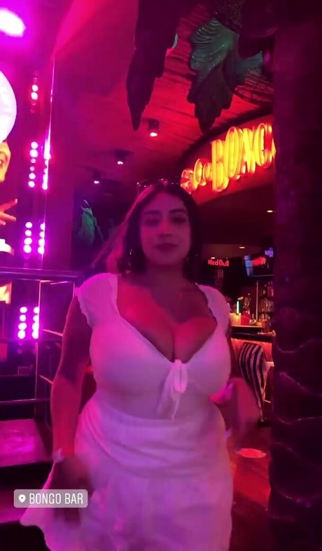 baelib star du porno hd photos