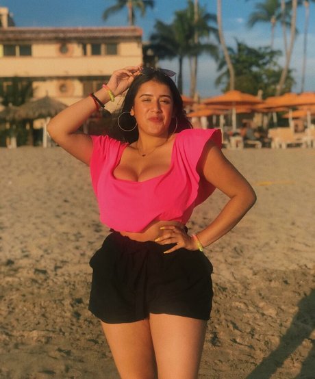 baelib actrice xxx des photos