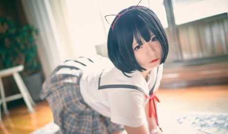 Maruemon star du porno nue des photos