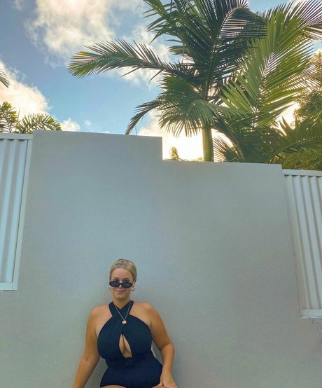 maman latine onlyfans assez érotique des photos