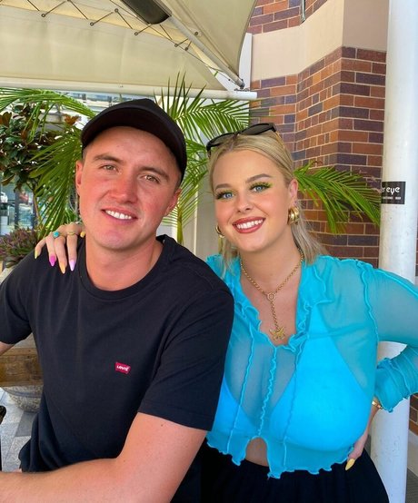 fans en fauteuil roulant uniquement exclusivité érotique des photos