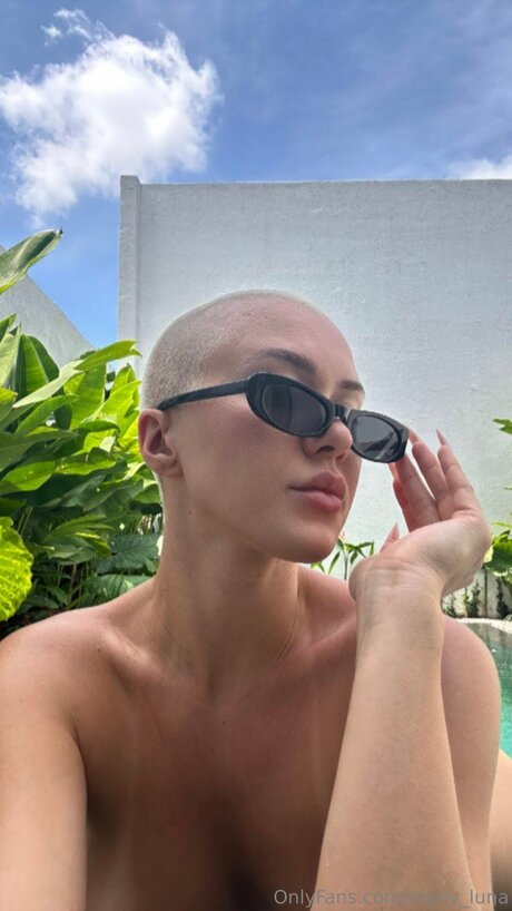 ohmy luna haut de star du porno collection