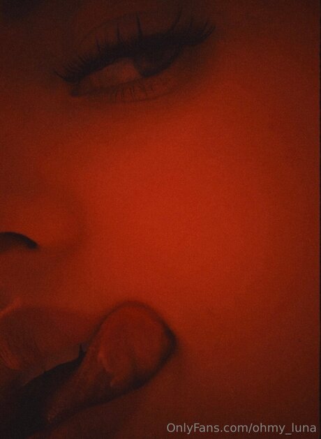 ohmy luna mannequin photos