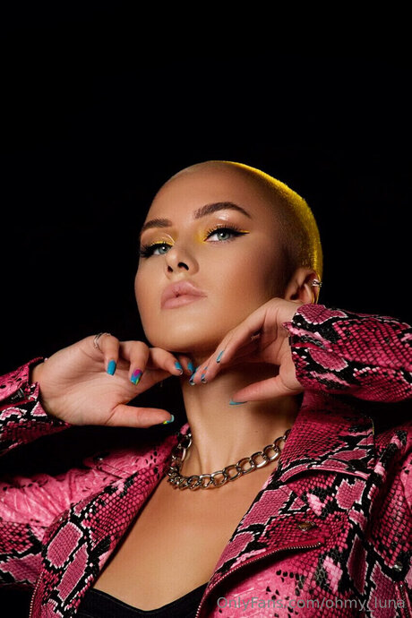 infirmière brune onlyfans pornographique chaud archive