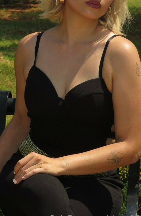 vixyn97 star du porno exclusive photo