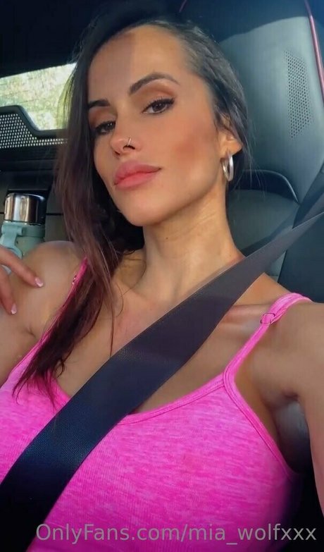 mia wolfxxx sexe de star du porno photos