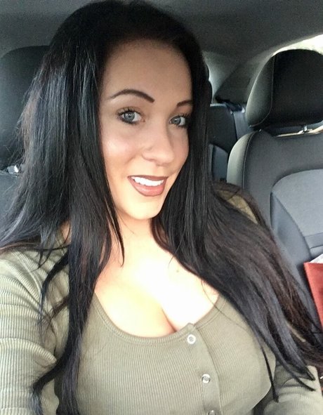 Kelly Louise Sheridan étoile img