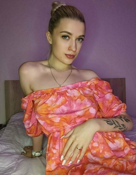 aliyarowefree actrice photos