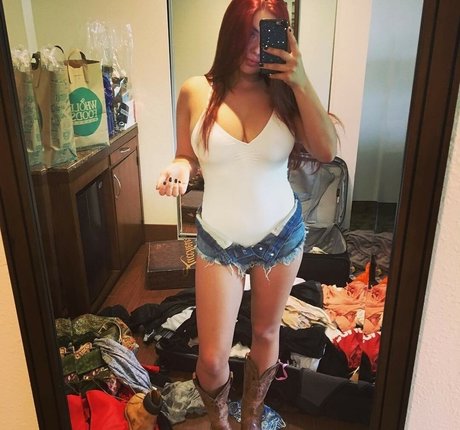 cosplay gros seins onlyfans érotique xxx images