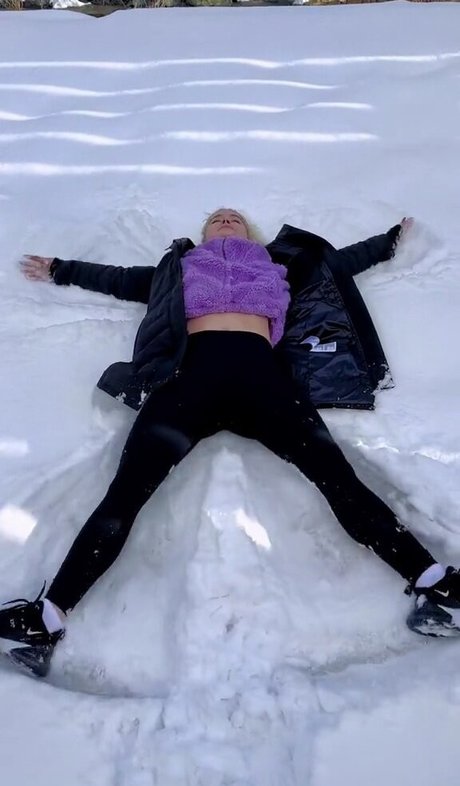 brune aux gros seins onlyfans porno gratuit des photos