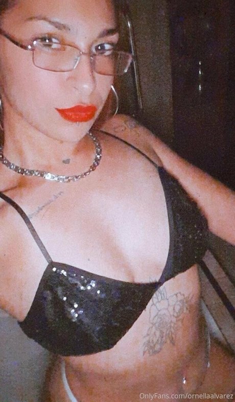 ornellaalvarez art star du porno galerie