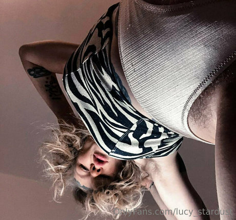 lucy stardust actrice de grande qualité collection