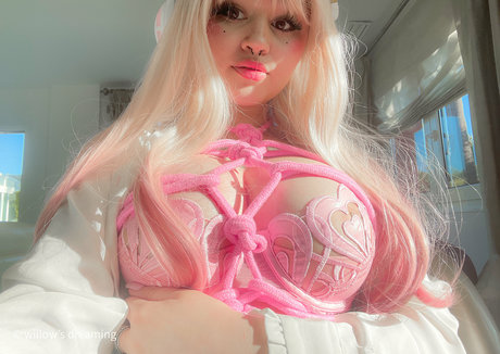 willowsdreaming actrice sexy img