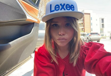 Lexee Smith étoile chaude photo