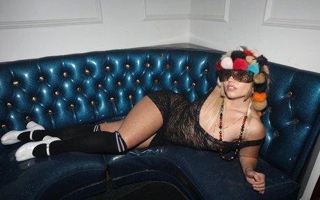 Lexee Smith top star images