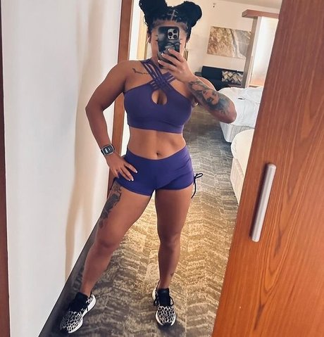 WWE Xia Li nus étoiles img