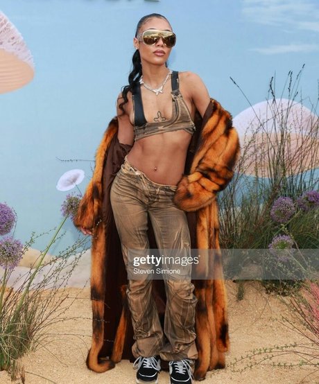 Coi Leray modèle parfait photos