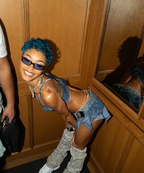 Coi Leray modèle de sexe photo