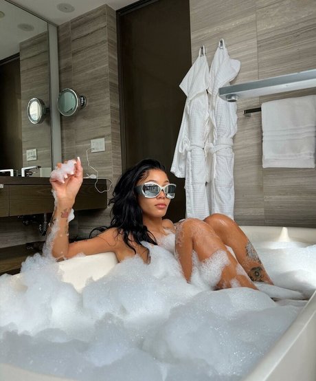 Coi Leray star du sexe photos