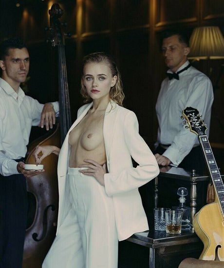 Yana Wex actrice adulte galeries