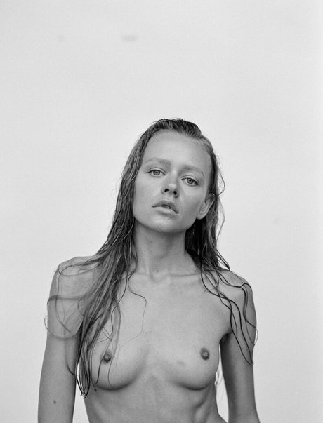 Yana Wex modèle des photos