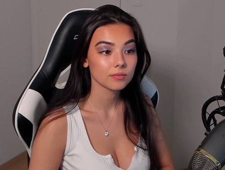 MichelleR star du porno belle archive