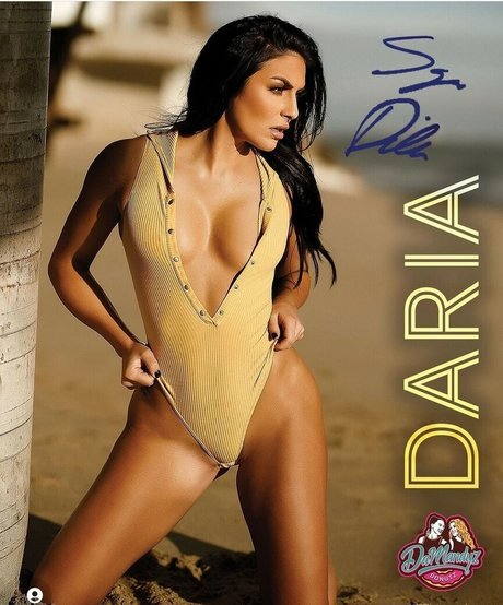 Sonya Deville étoile xxx images