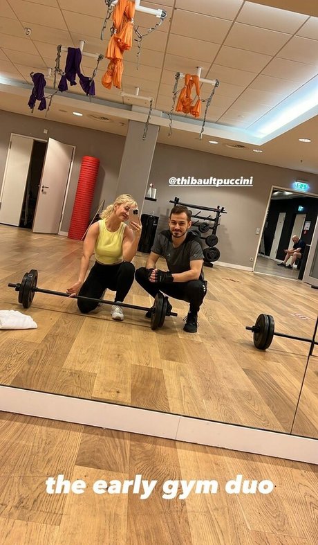 méga fans uniquement des nus sympas img