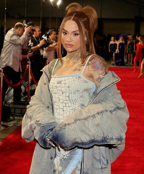 Kehlani star du porno sexy photos