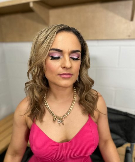 string gros cul onlyfans top sympa galeries