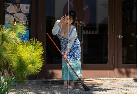 Yuria Yoshine actrice des photos