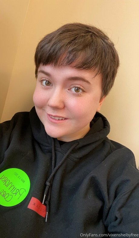 vixenshelbyfree étoile sexy archive